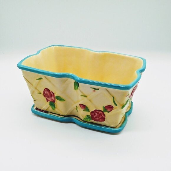 Temptations Ovenware Rose 4-Pc. Ceramic Loaf Pan Set - Picture 6 of 8